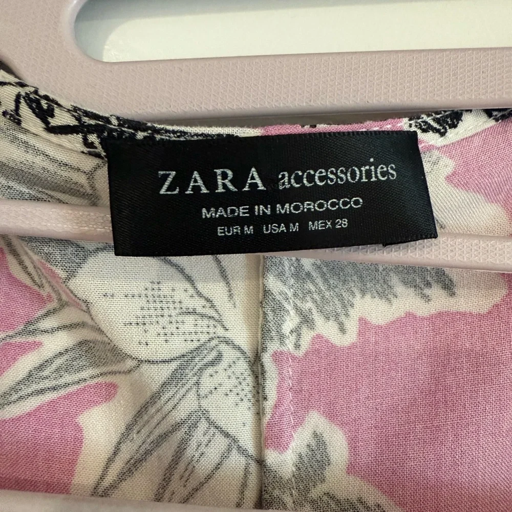Zara Pink and Gray Wrap Sundress with Flutter Sleeves - Picture 6 of 6